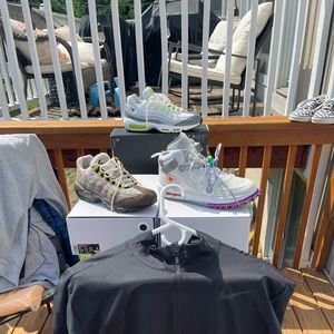 Nike Air Force 1 off white, air max 95s Nike tech jacket
